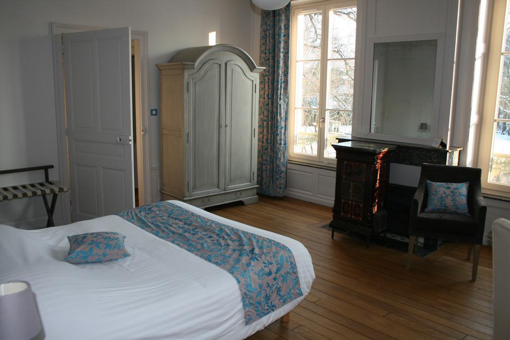Chambres D'Hotes Le Domaine De Stanislas ลูเนวิลล์ ภายนอก รูปภาพ