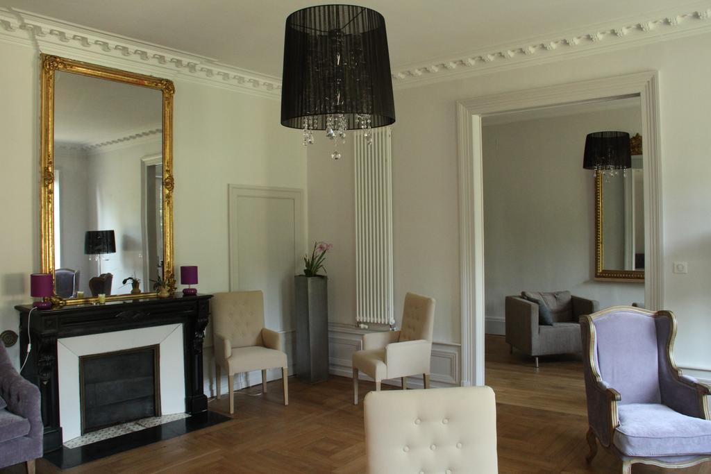Chambres D'Hotes Le Domaine De Stanislas ลูเนวิลล์ ภายนอก รูปภาพ